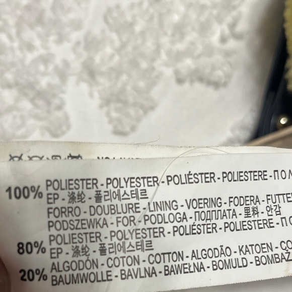 SOLD ! Fluffy yellow faux fur clutch by Zara - Picture 5 of 12